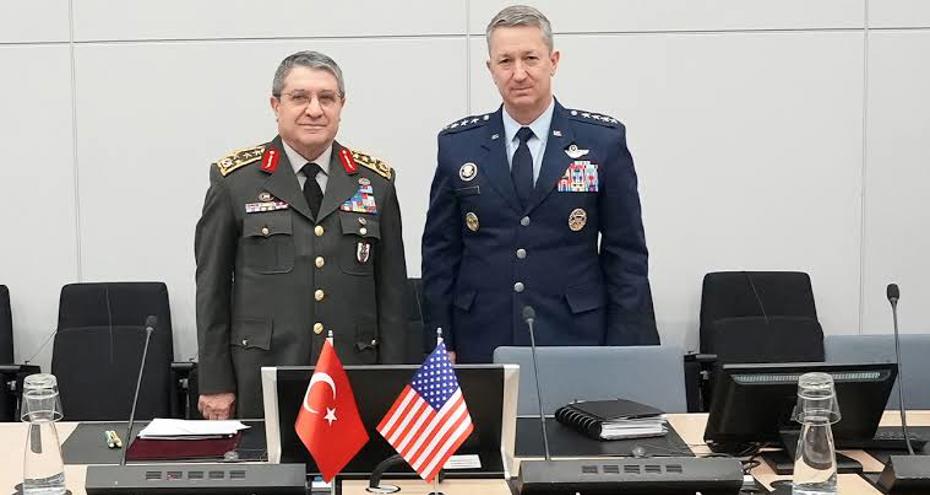Bayraktaroğlu, ABD ve Suudi Arabistan'lı mevkidaşlarıyla önemli telefon görüşmeleri yaptı