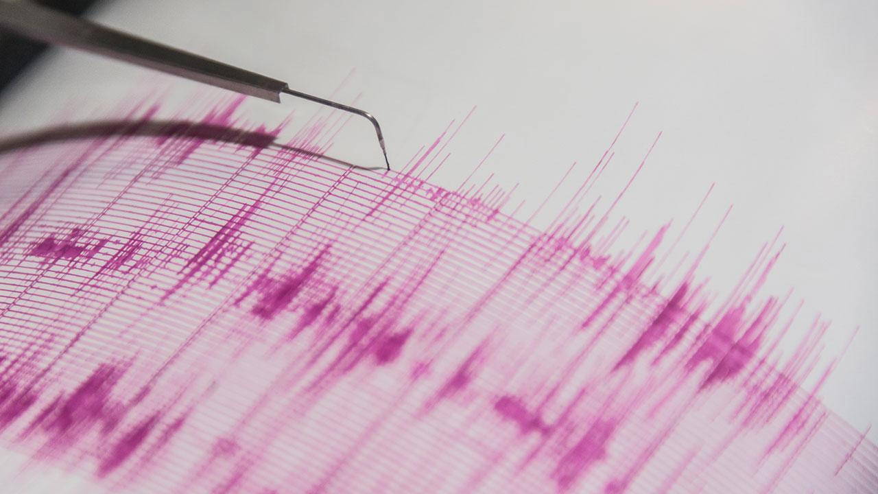 Adıyaman Sincik'te Arka Arkaya Kaydedilen Depremler Tallvizleri Artırdı