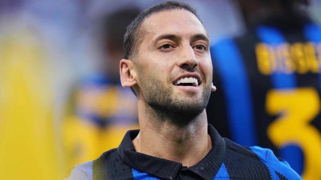 Fenerbahçe'den Yüzyılın Transfer Hamlesi! Aziz Yıldırım'dan Büyük Haber: Hakan Çalhanoğlu Fenerbahçe'ye Geliyor mu?