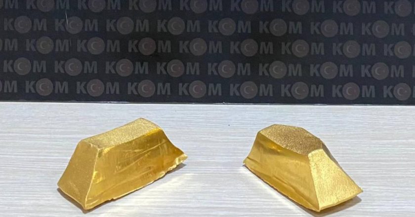 Hakkari'de şüpheliden 1 kilo 870 gram külçe altın ele geçirildi