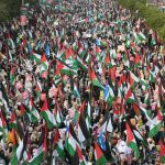 Pakistan'da on binlerce kişi Filistin'e destek için gösteri yaptı