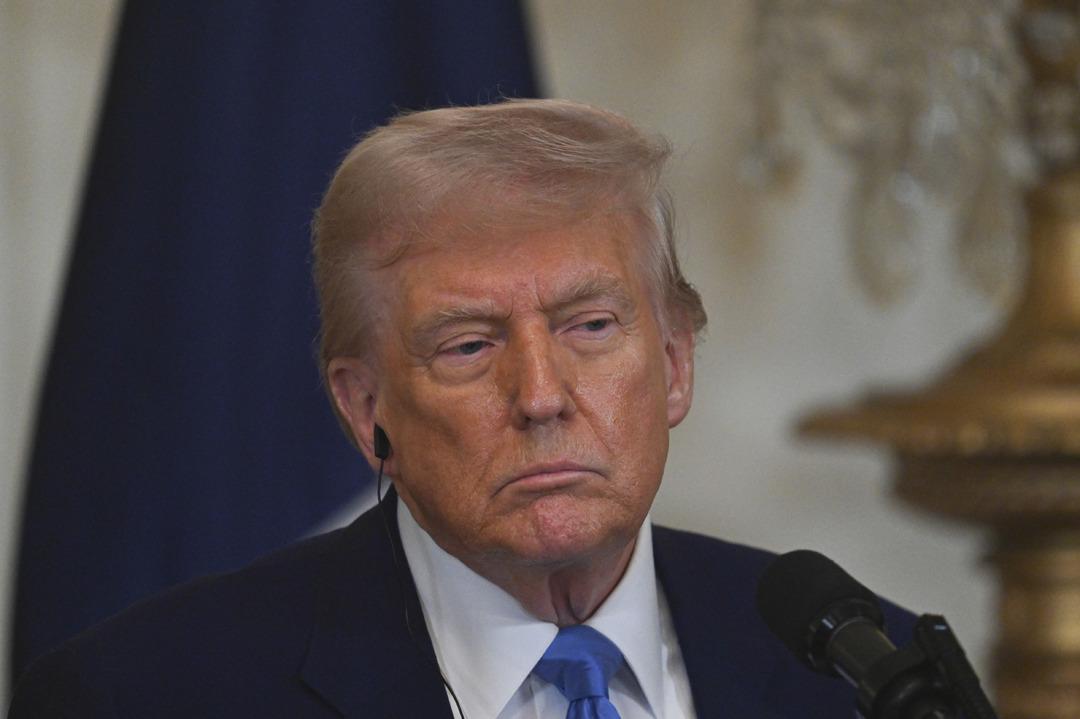 AA-20250224-37158764-37158731-DONALD_TRUMP_EMMANUEL_MACRON_GORUSMESME