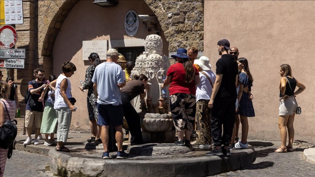 İtalya kavruldu: 16 kişi öldü, yüksek bir alarm verildi! Gevşek asfalt ... 2