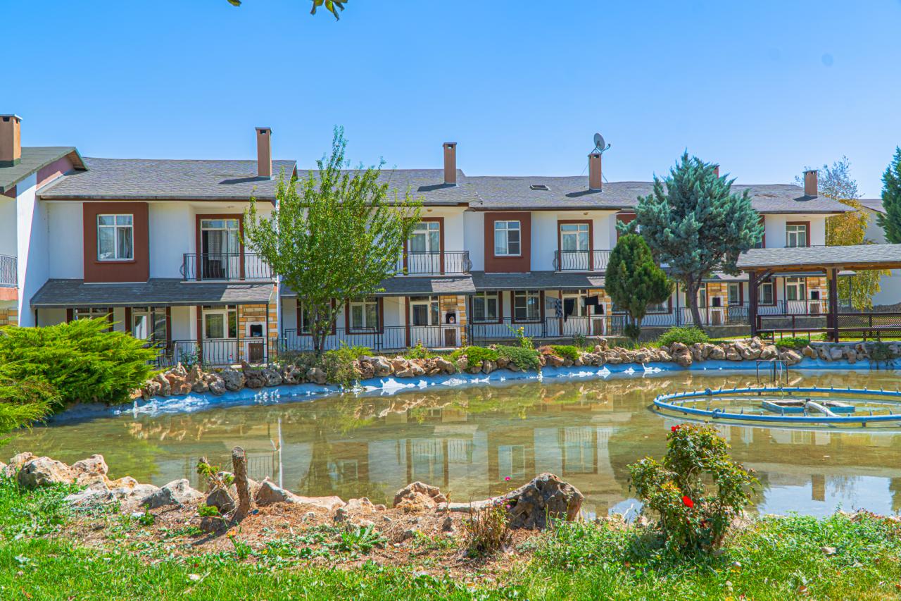 Dora Thermal Tatil Köyü, Gazlıgöl Termal Otel, Termal Havuzlu Villa