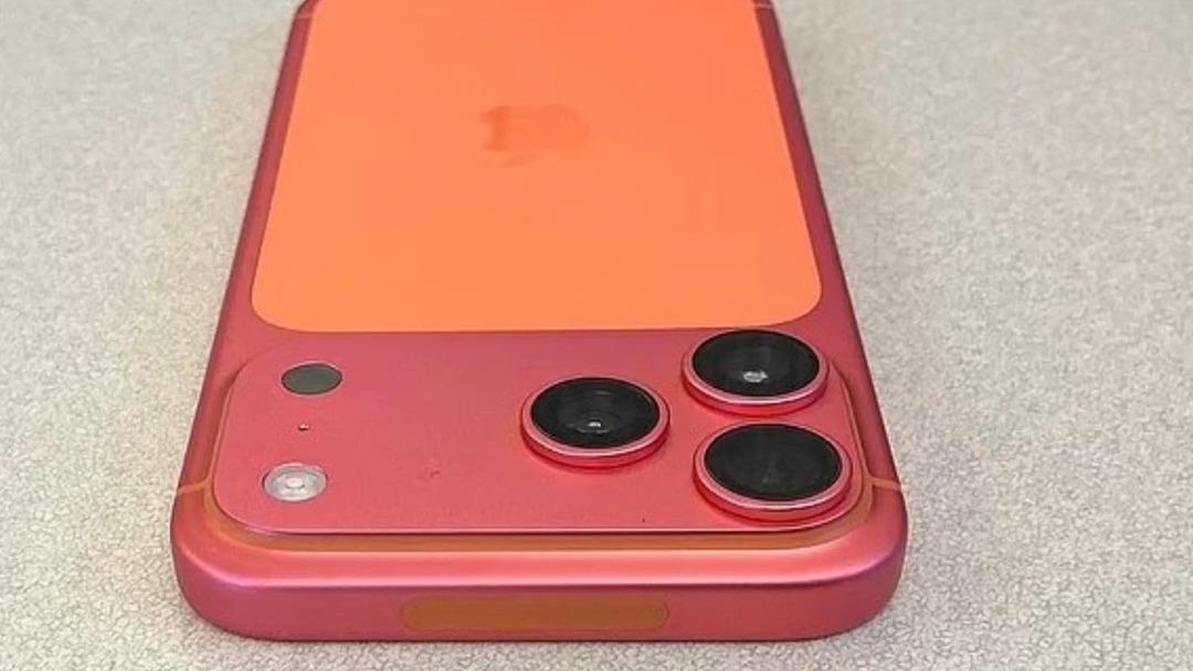 iPhone 17 Pro için Renk Tepkisi!