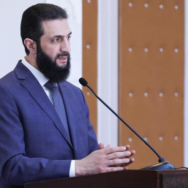 Birleşmiş Milletler Güvenlik Konseyi, Suriye Devlet Başkanı Shara'ya yönelik yaptırımları kaldırdı