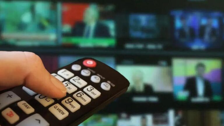 14 Eylül Pazartesi reyting sonuçları: Uzak Şehir döndü, reyting birincisi oldu!